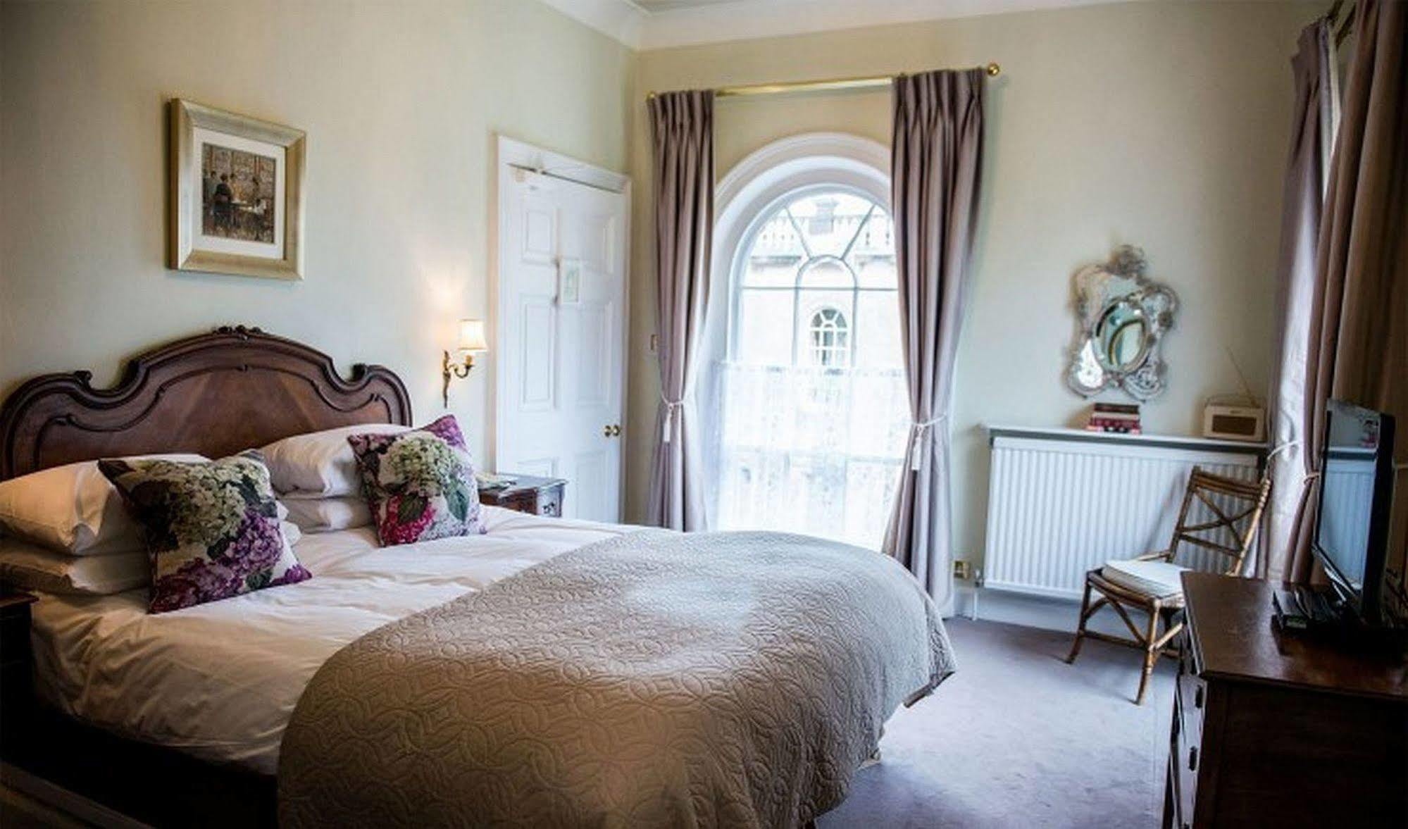 The Elms Hotel & Spa Abberley Екстериор снимка