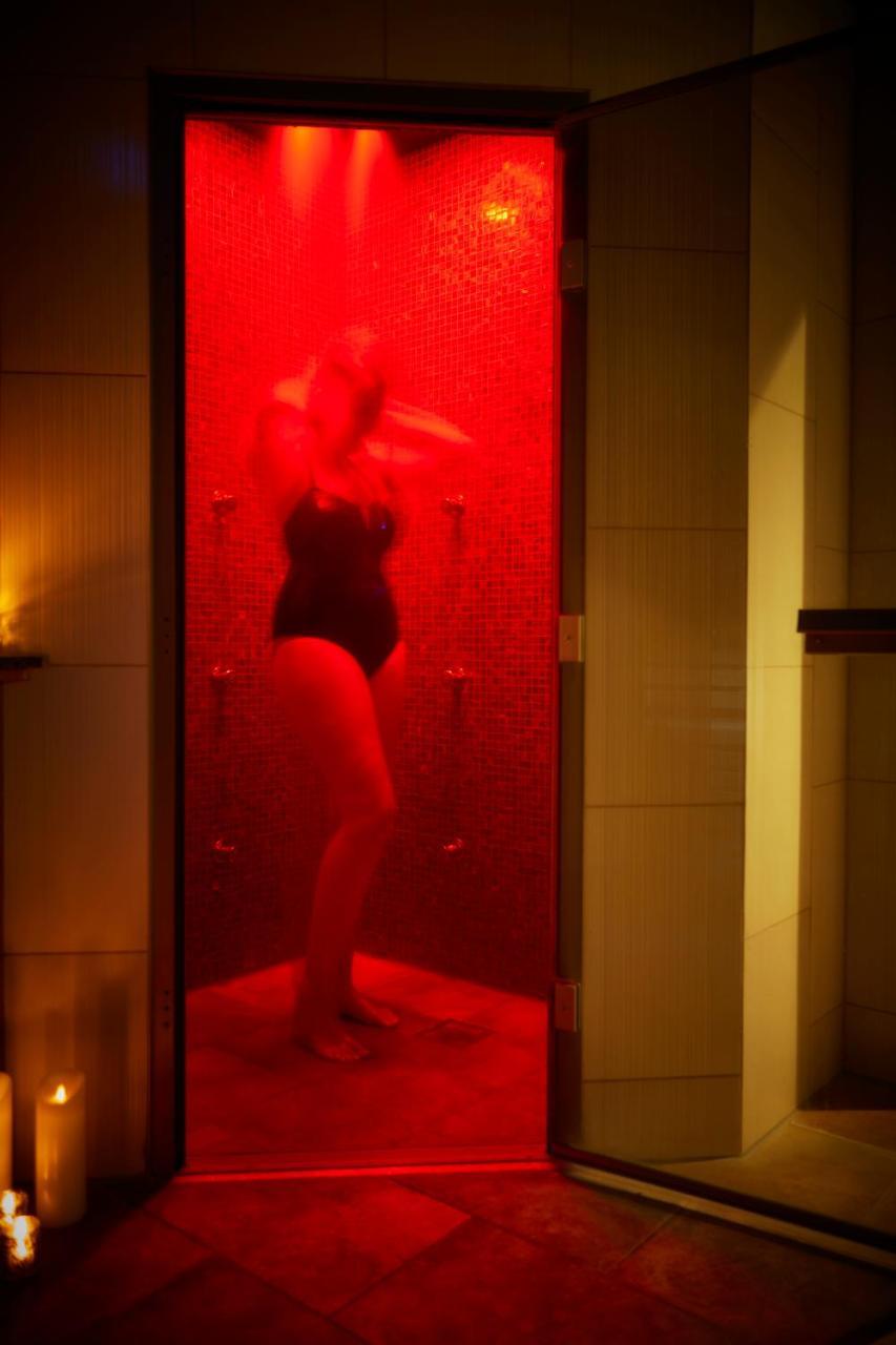 The Elms Hotel & Spa Abberley Екстериор снимка